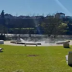 4 مكان تخييم *