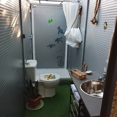 4 Campsite *